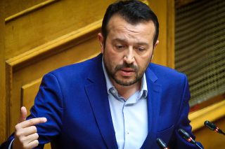 nikos papas